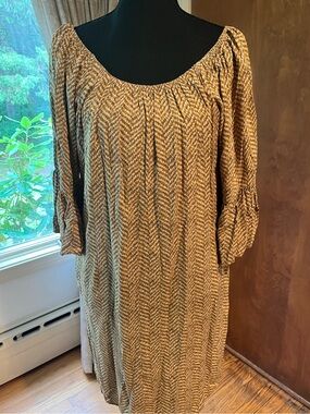 Umgee Mustard Chevron Long Sleeve Peasant Dress